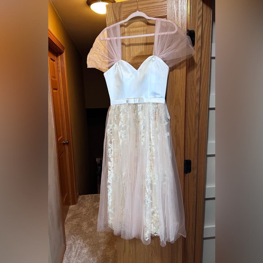 Brand New Prom/Spacial Occasion dress, graduation dress SIZE6
